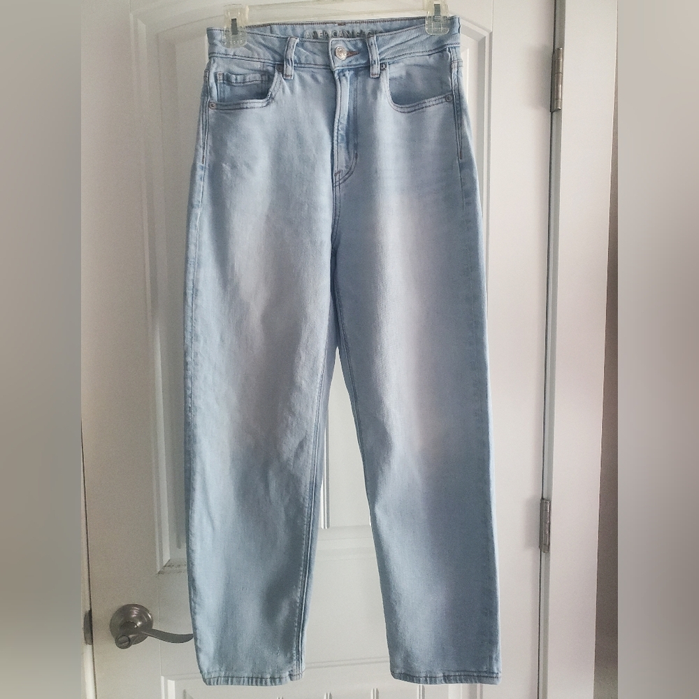 American Eagle Straight Leg Stretch Jeans